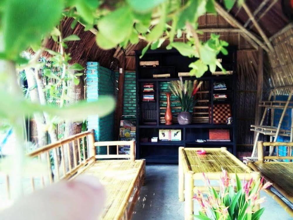 Under The Coconut Tree Hotel Hoi An Bagian luar foto