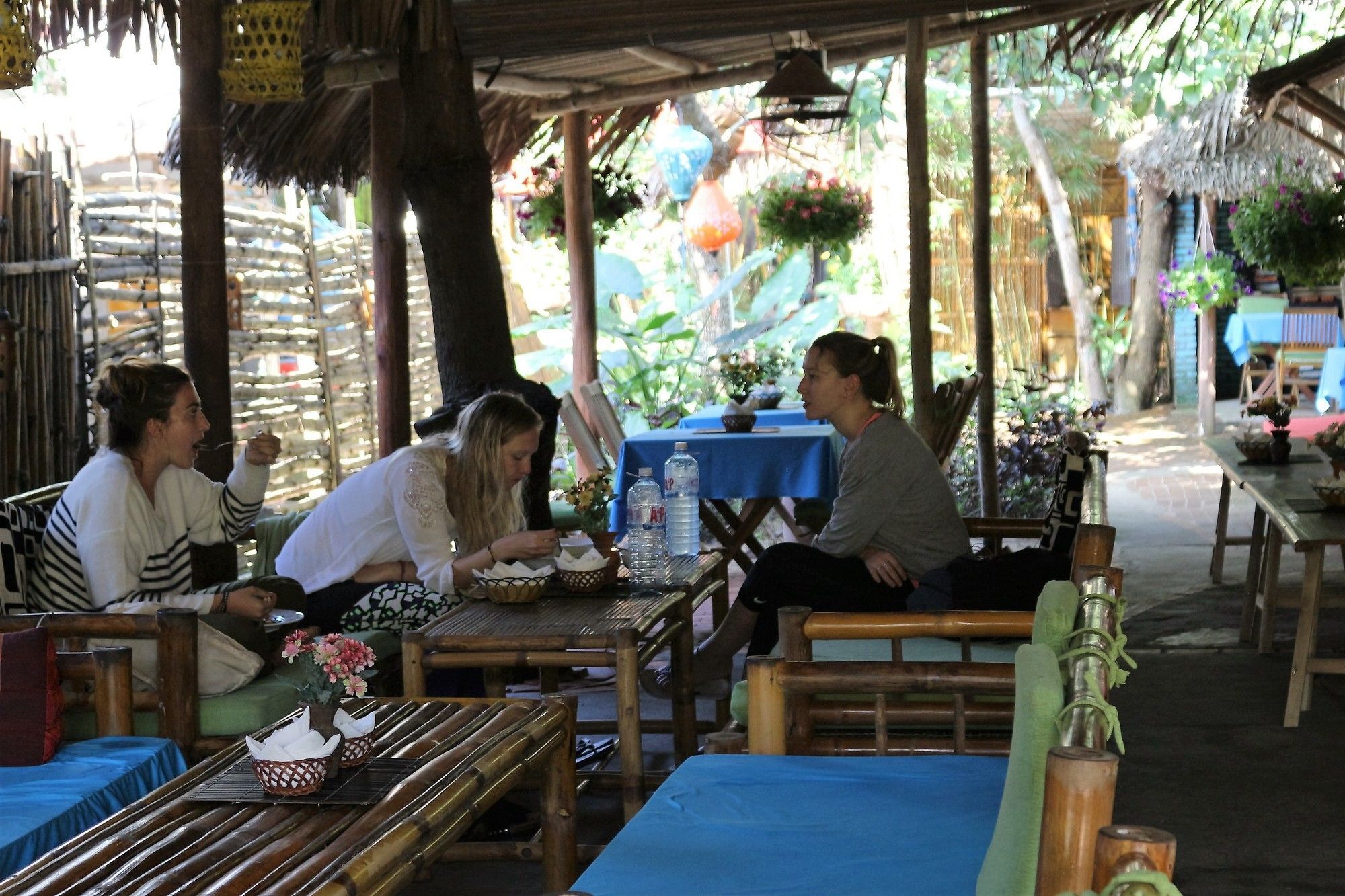 Under The Coconut Tree Hotel Hoi An Bagian luar foto